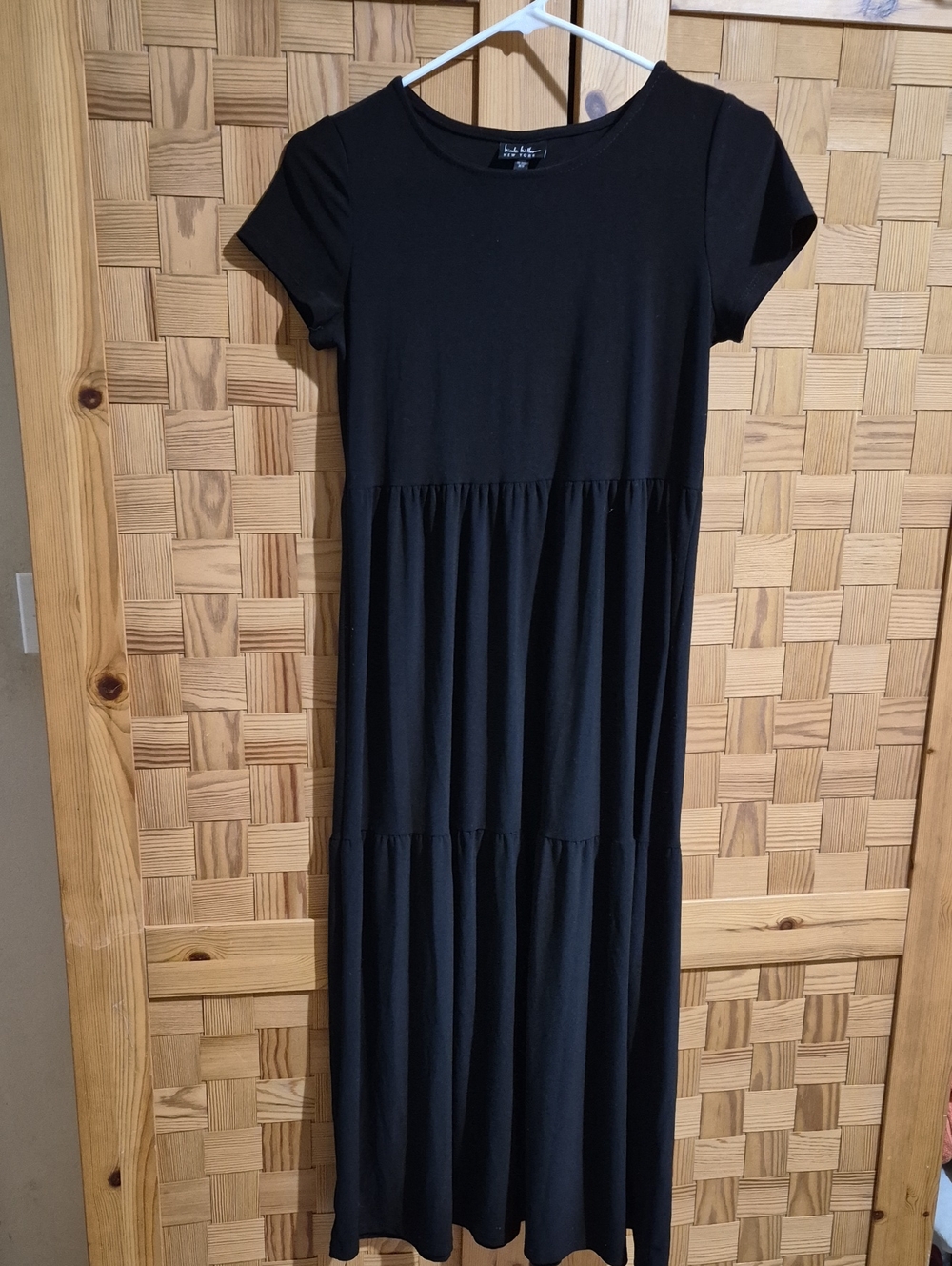 Nicole Miller Black Short-Sleeve Tiered Maxi Dress
